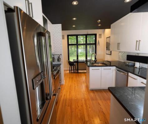 40 Riverwalk Drive Simsbury CT 06089