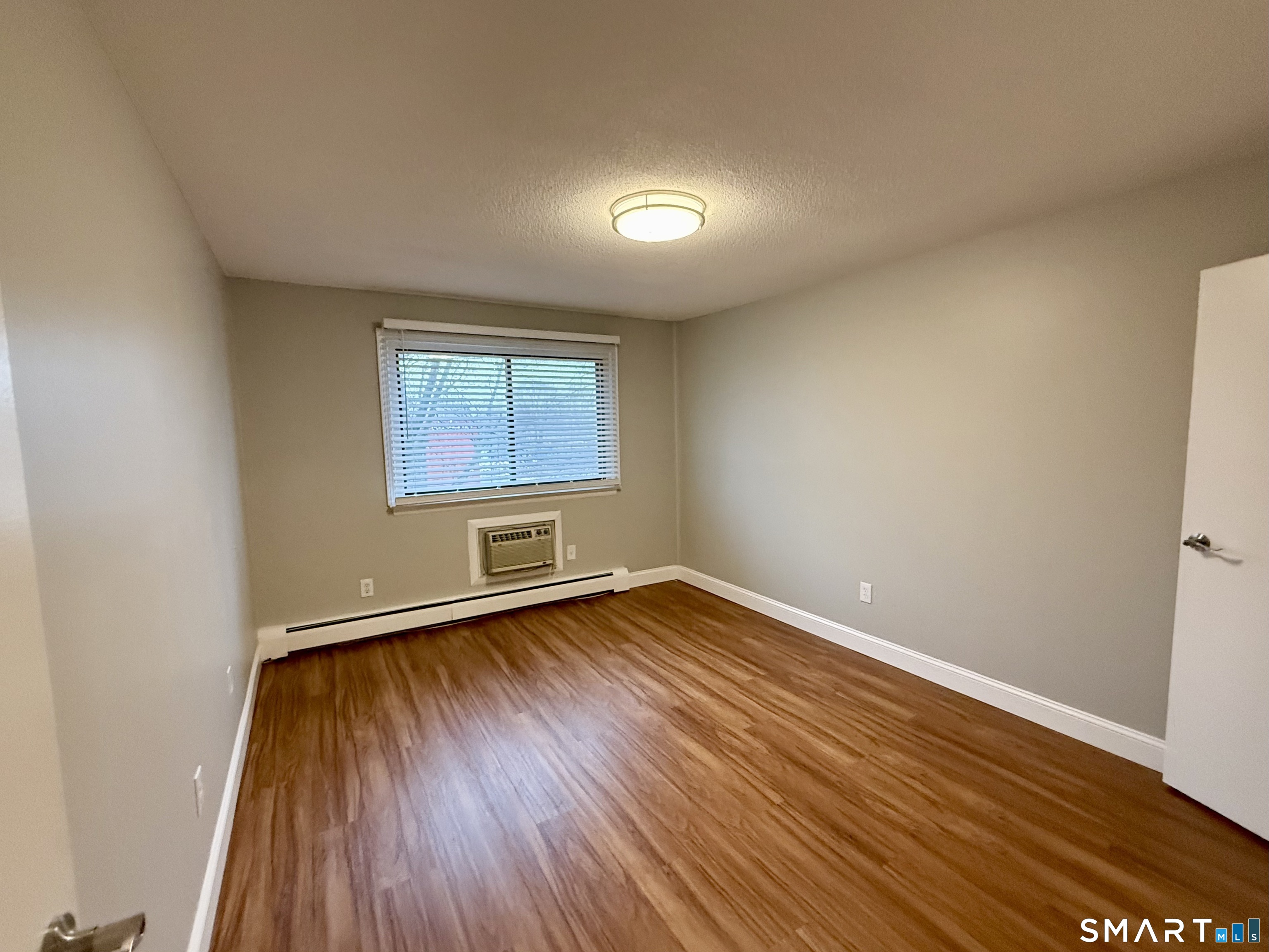 1168 Main Street Stratford CT 06615