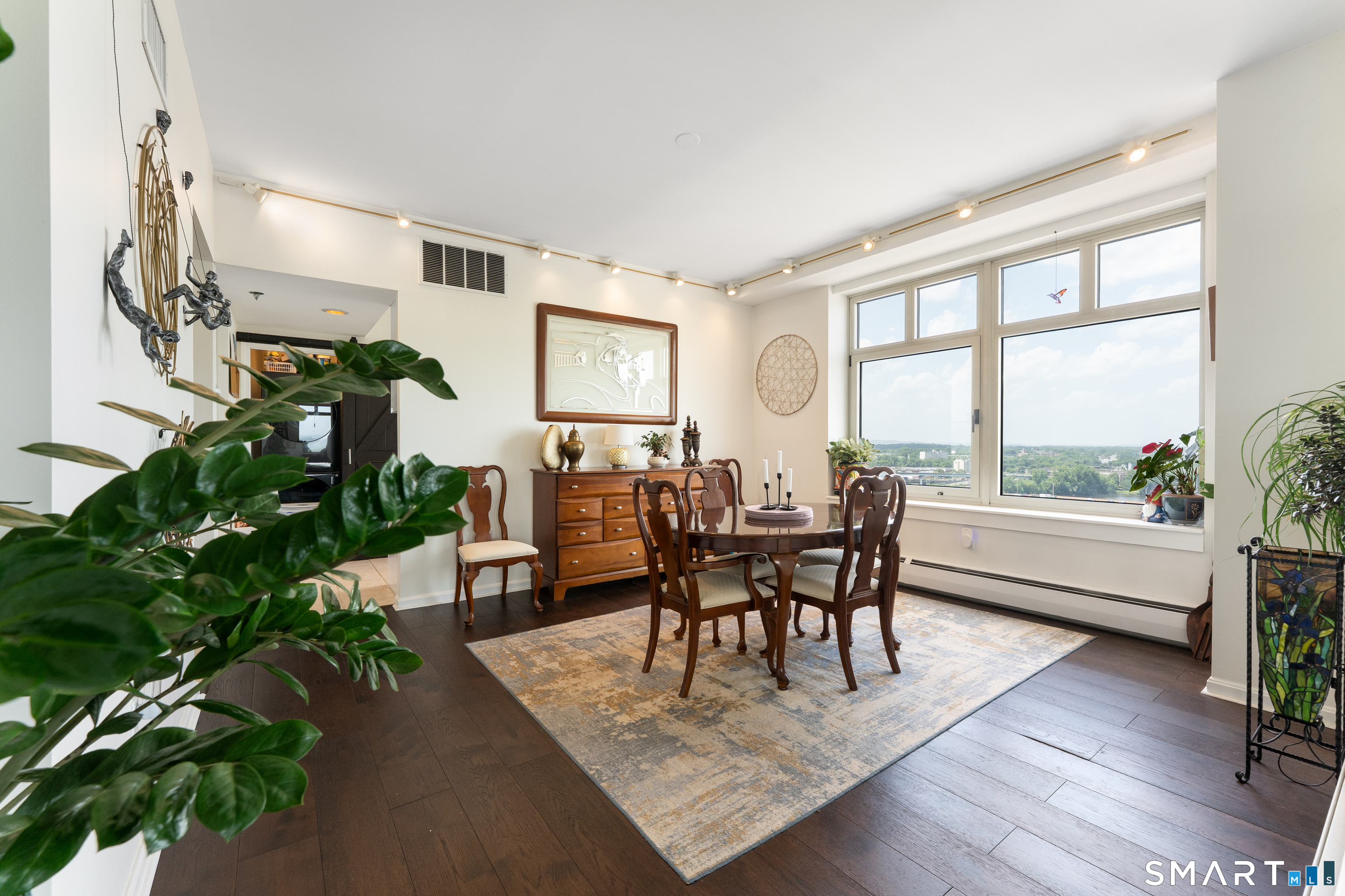 235 East River Drive East Hartford CT 06108