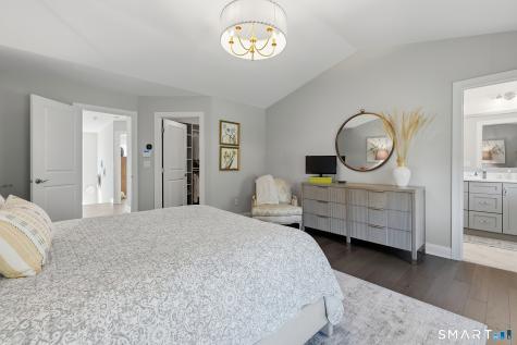 39 Brentwood Circle Danbury CT 06810