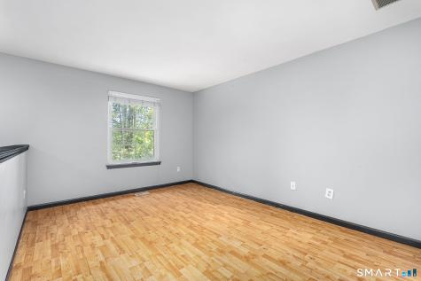 190 Tomlinson Avenue Plainville CT 06062