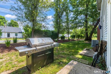 190 Tomlinson Avenue Plainville CT 06062