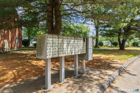 190 Tomlinson Avenue Plainville CT 06062