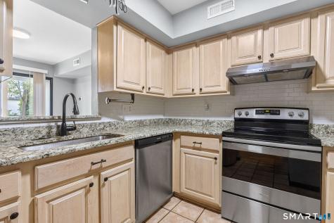 190 Tomlinson Avenue Plainville CT 06062