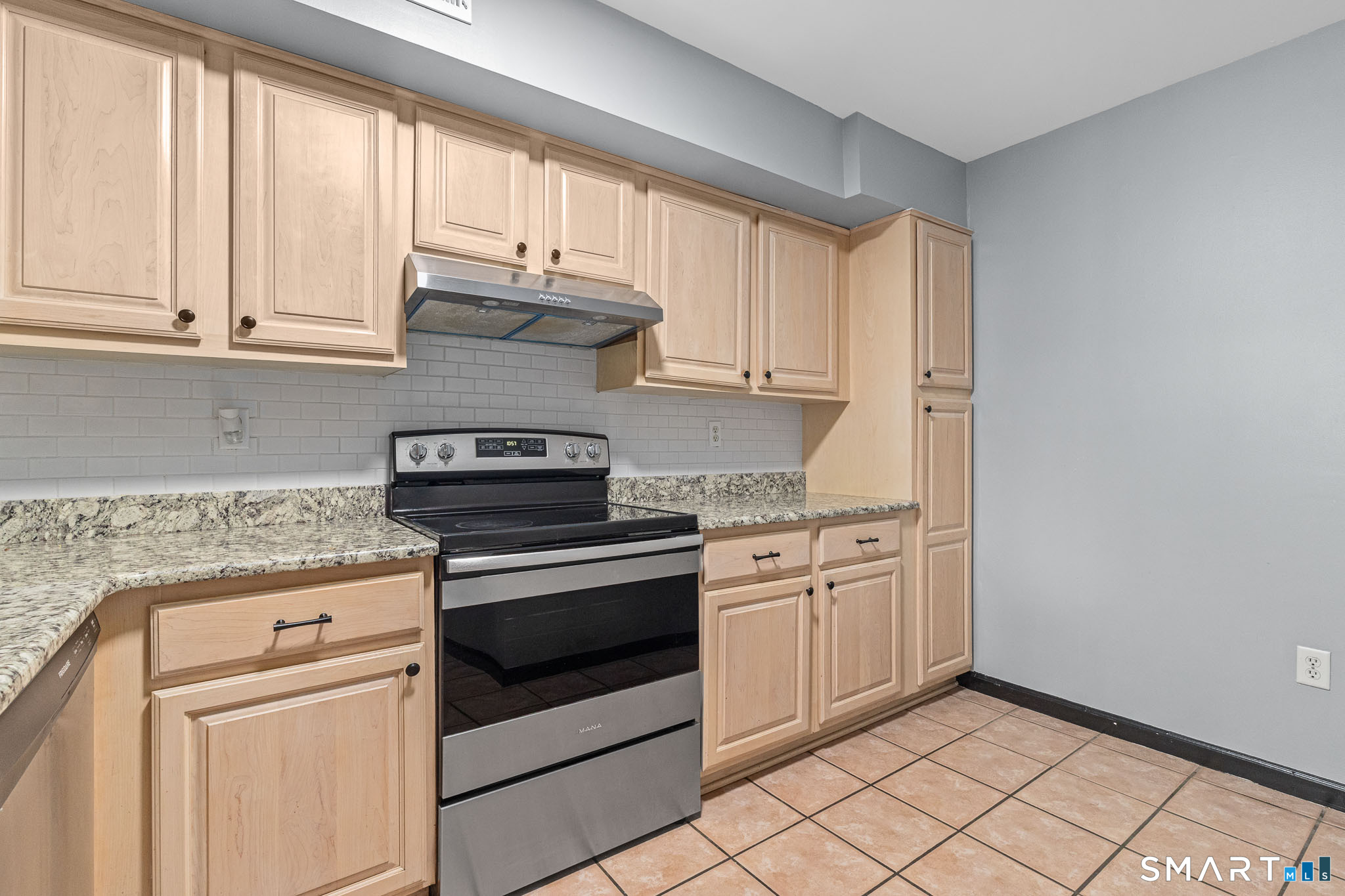 190 Tomlinson Avenue Plainville CT 06062