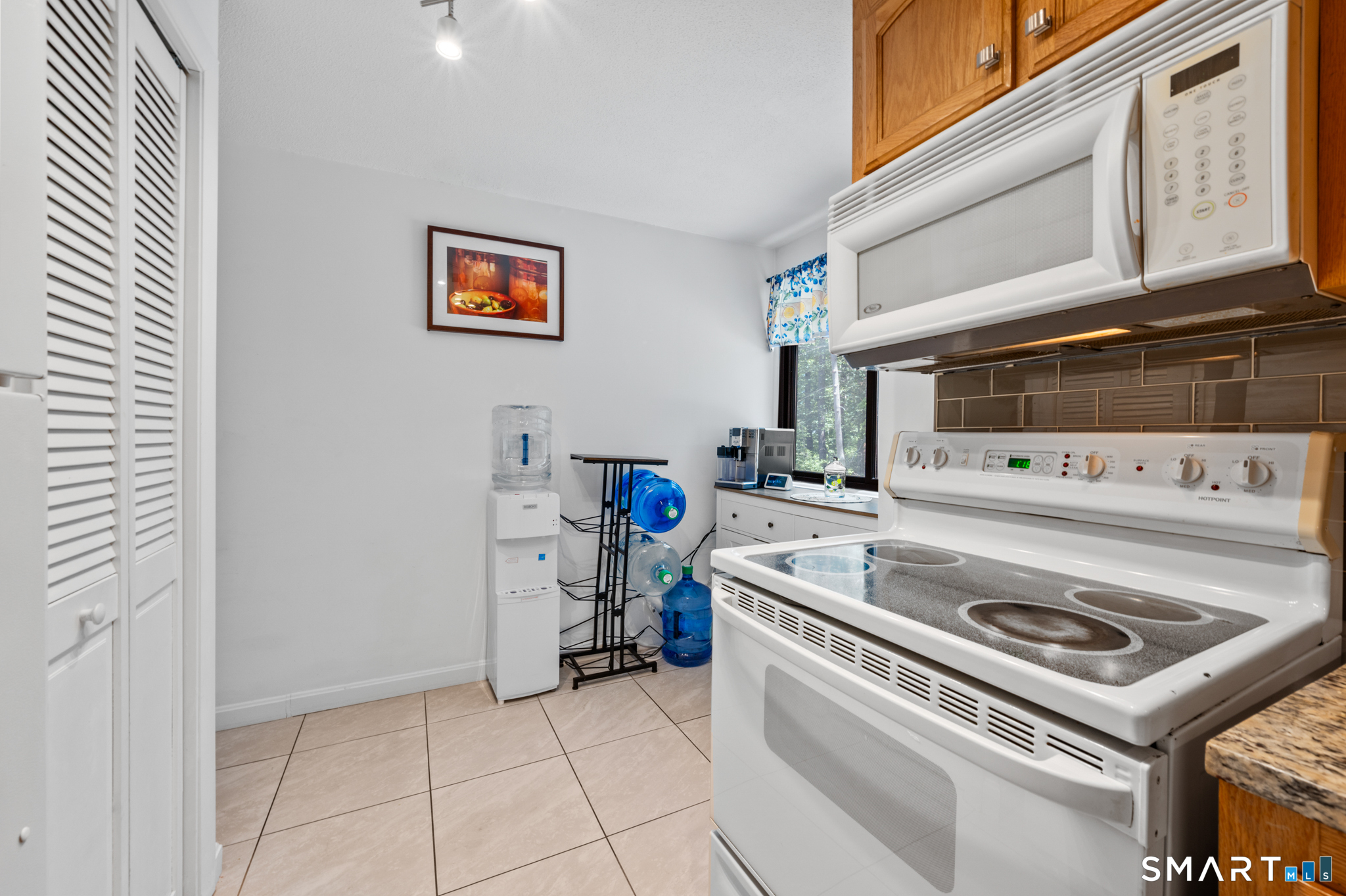 50 Northampton Lane Plainville CT 06062