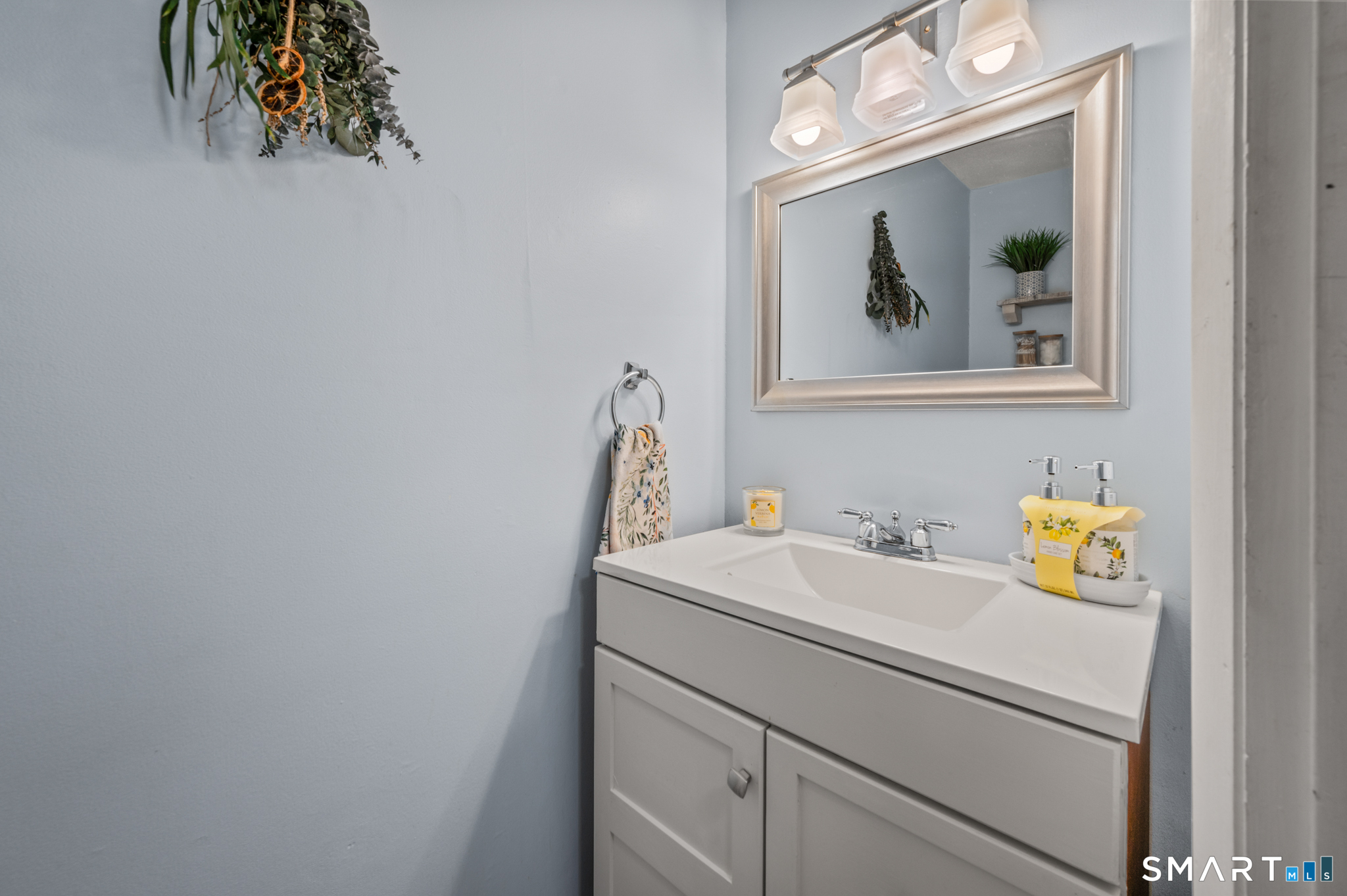 50 Northampton Lane Plainville CT 06062