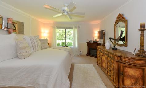 26 Heritage Crest Southbury CT 06488