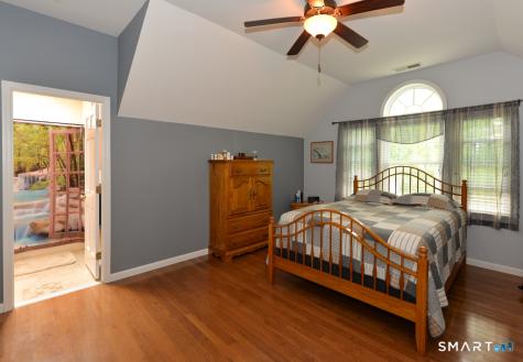 17 Woodbury Hill Woodbury CT 06798