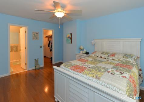 17 Woodbury Hill Woodbury CT 06798