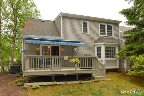 17 Woodbury Hill Woodbury CT 06798