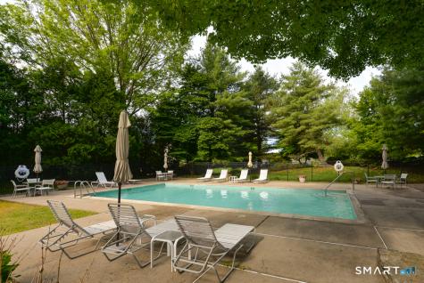 17 Woodbury Hill Woodbury CT 06798