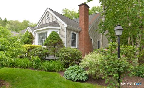 17 Woodbury Hill Woodbury CT 06798