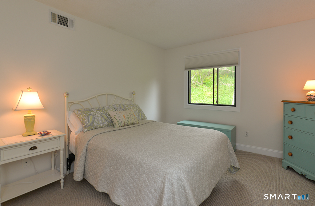 648 Heritage Village Southbury CT 06488