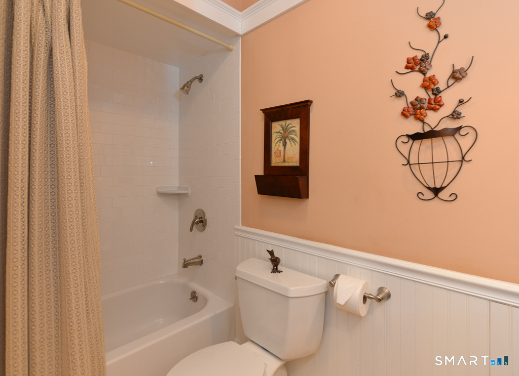 648 Heritage Village Southbury CT 06488
