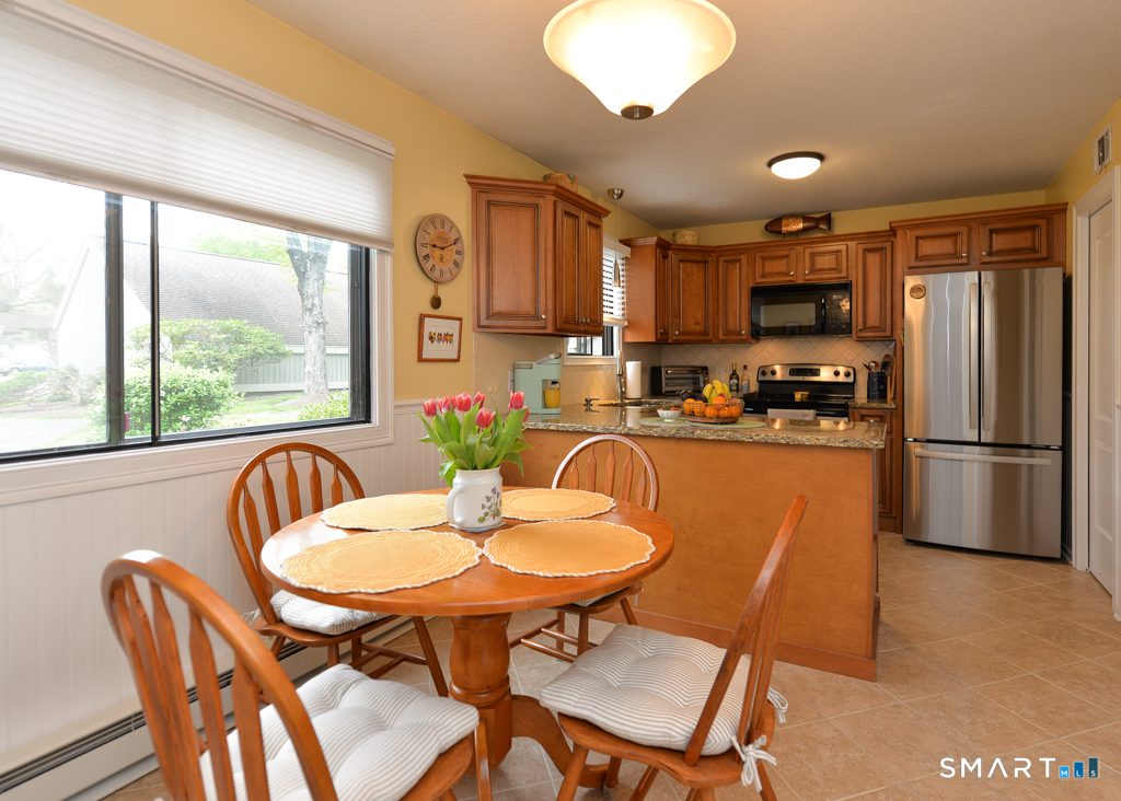 648 Heritage Village Southbury CT 06488