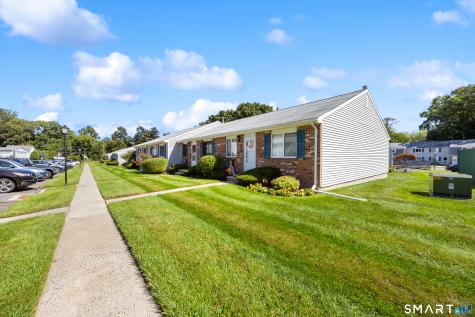 22 Heritage Woods Wallingford CT 06492