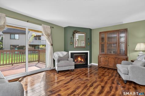4 Avon Court Beacon Falls CT 06403