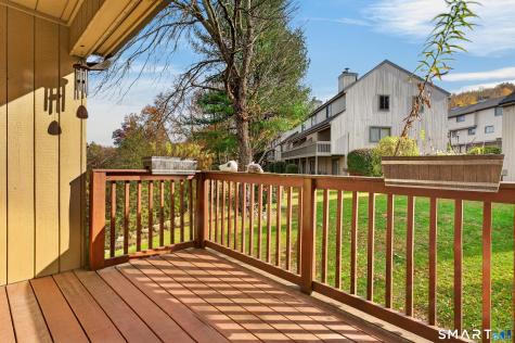 4 Avon Court Beacon Falls CT 06403