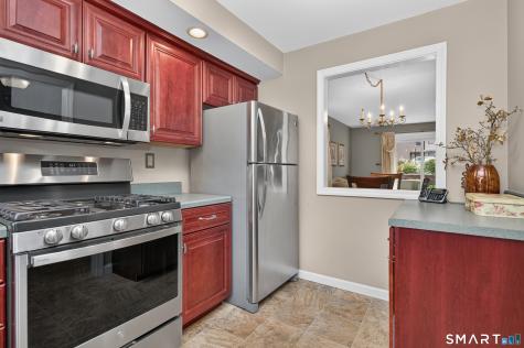 4 Avon Court Beacon Falls CT 06403