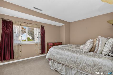 4 Avon Court Beacon Falls CT 06403