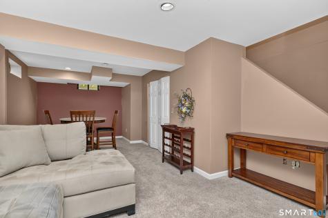4 Avon Court Beacon Falls CT 06403