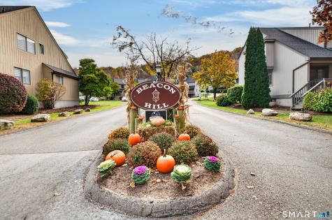 4 Avon Court Beacon Falls CT 06403