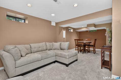 4 Avon Court Beacon Falls CT 06403