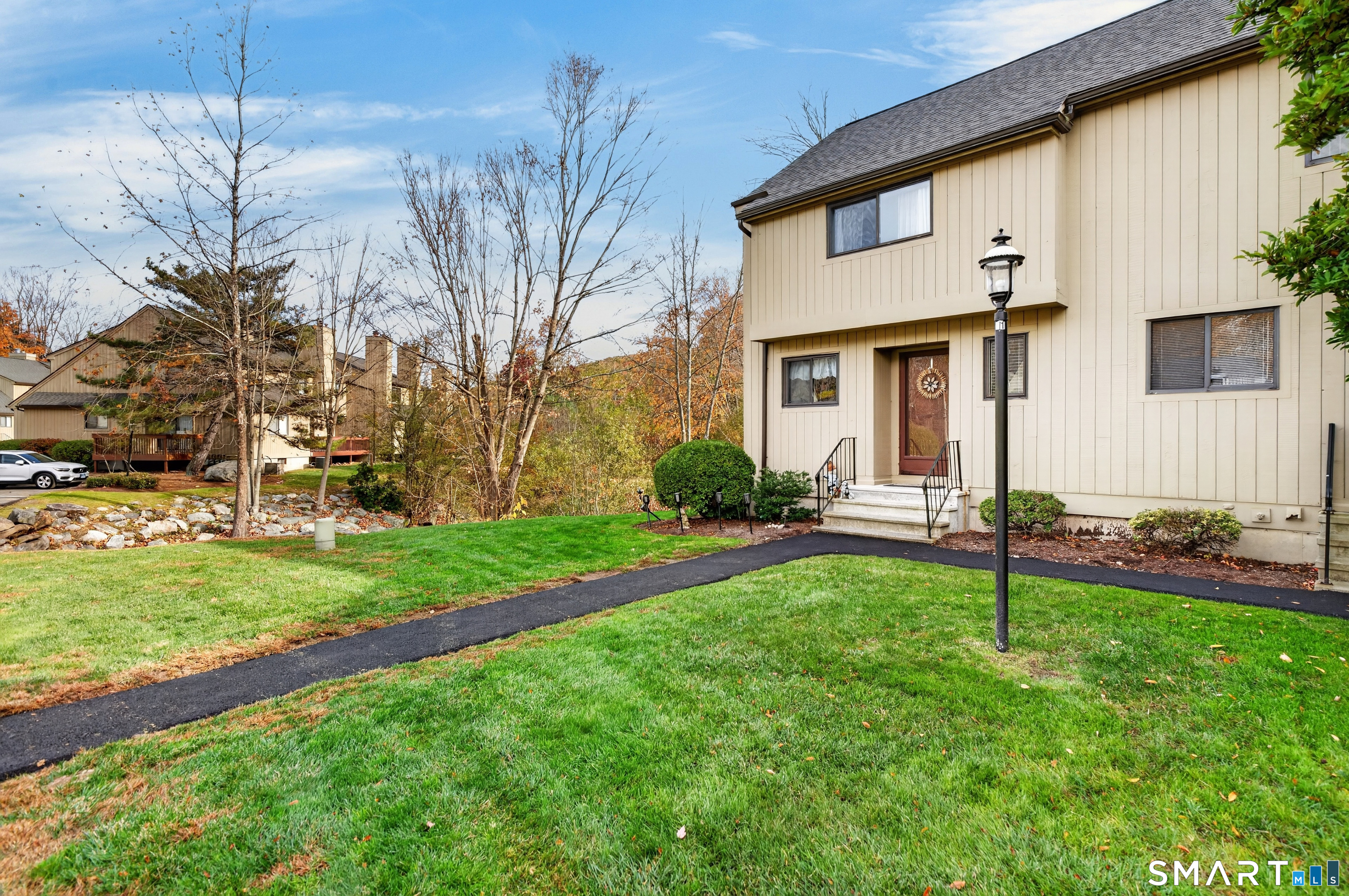4 Avon Court Beacon Falls CT 06403