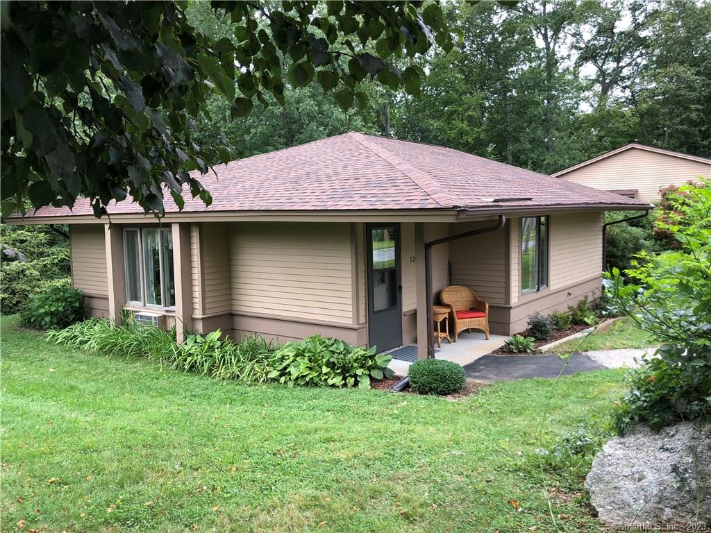12 Sycamore Drive Mansfield CT 06268