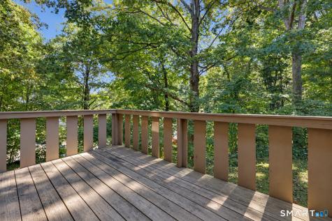 52 Granite Road Guilford CT 06437