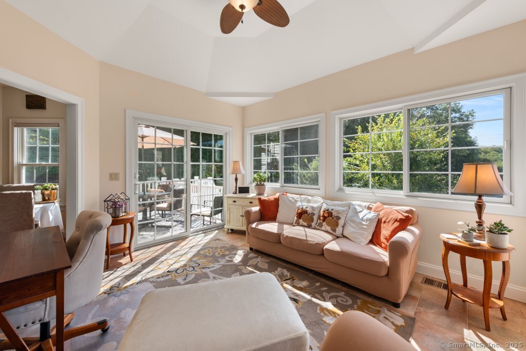 1 Tall Oaks Drive New Milford CT 06776