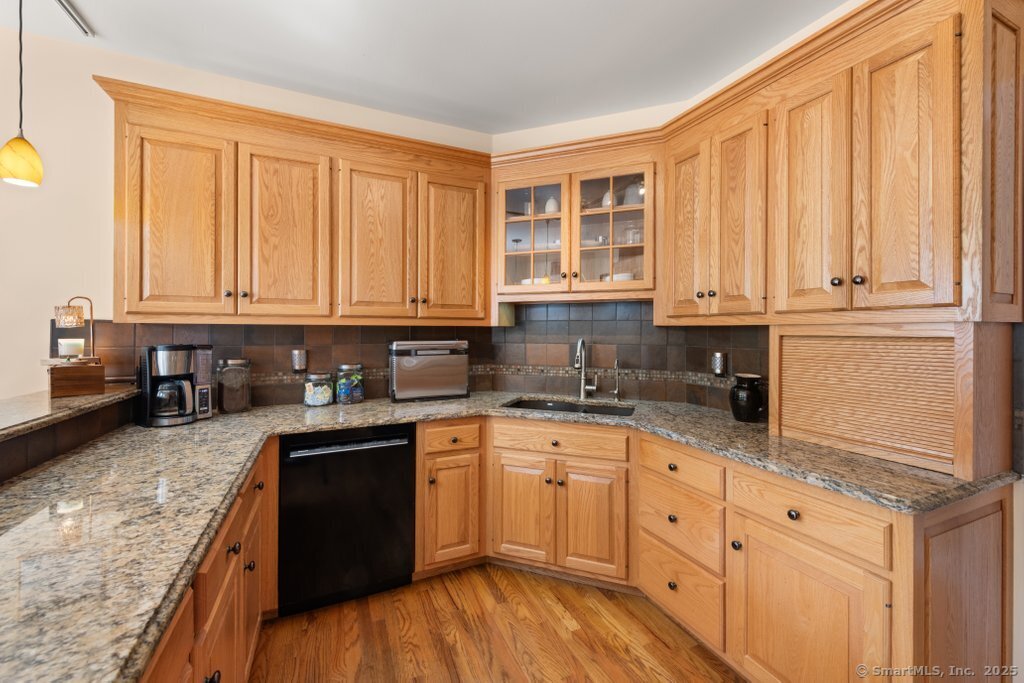 1 Tall Oaks Drive New Milford CT 06776