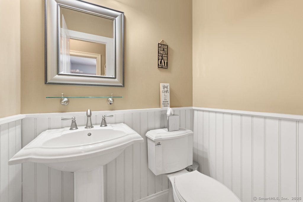 1 Tall Oaks Drive New Milford CT 06776