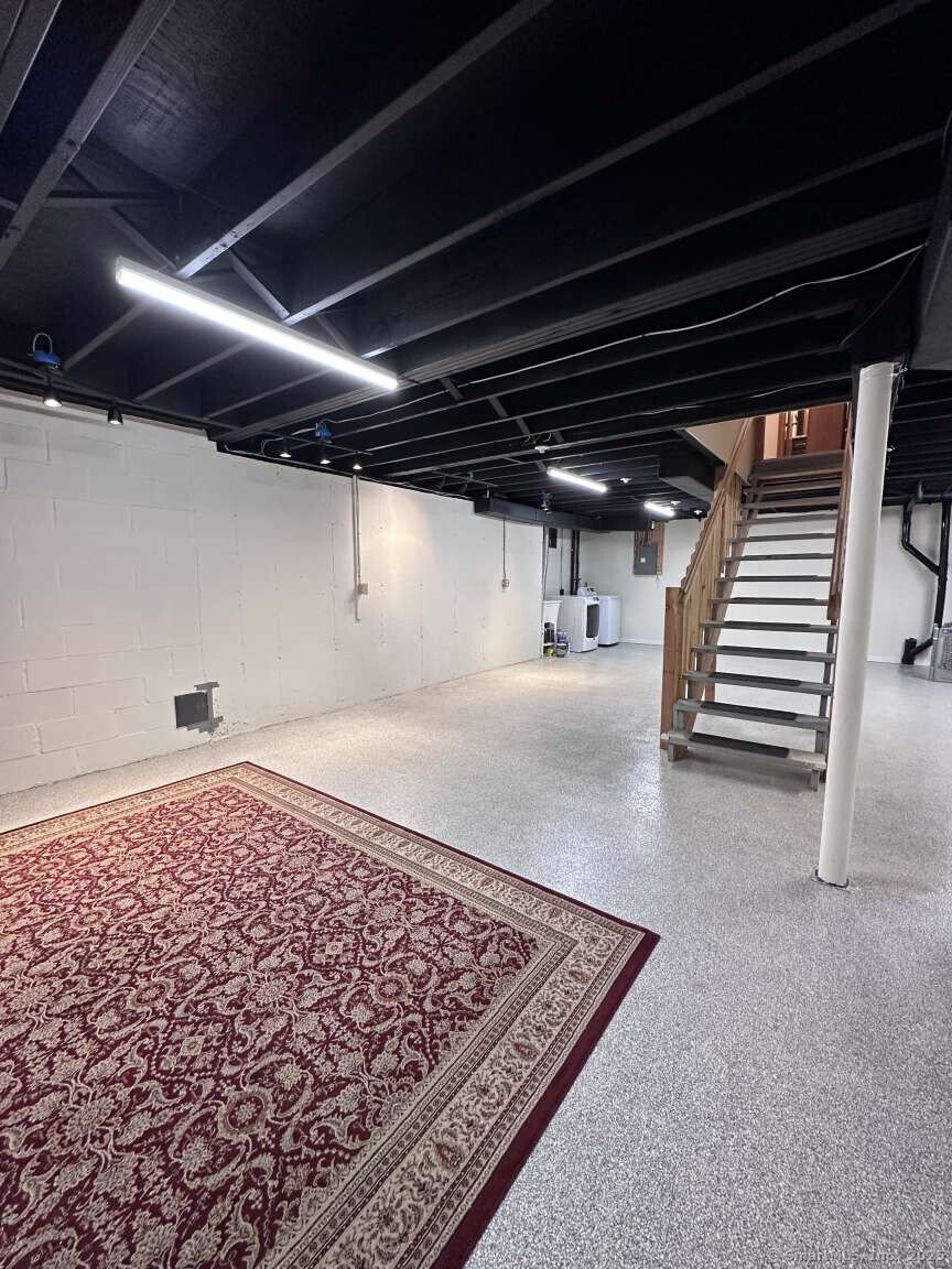 21 Ivy Lane South Windsor CT 06074