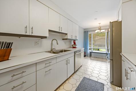 13 Morgan Place Avon CT 06001