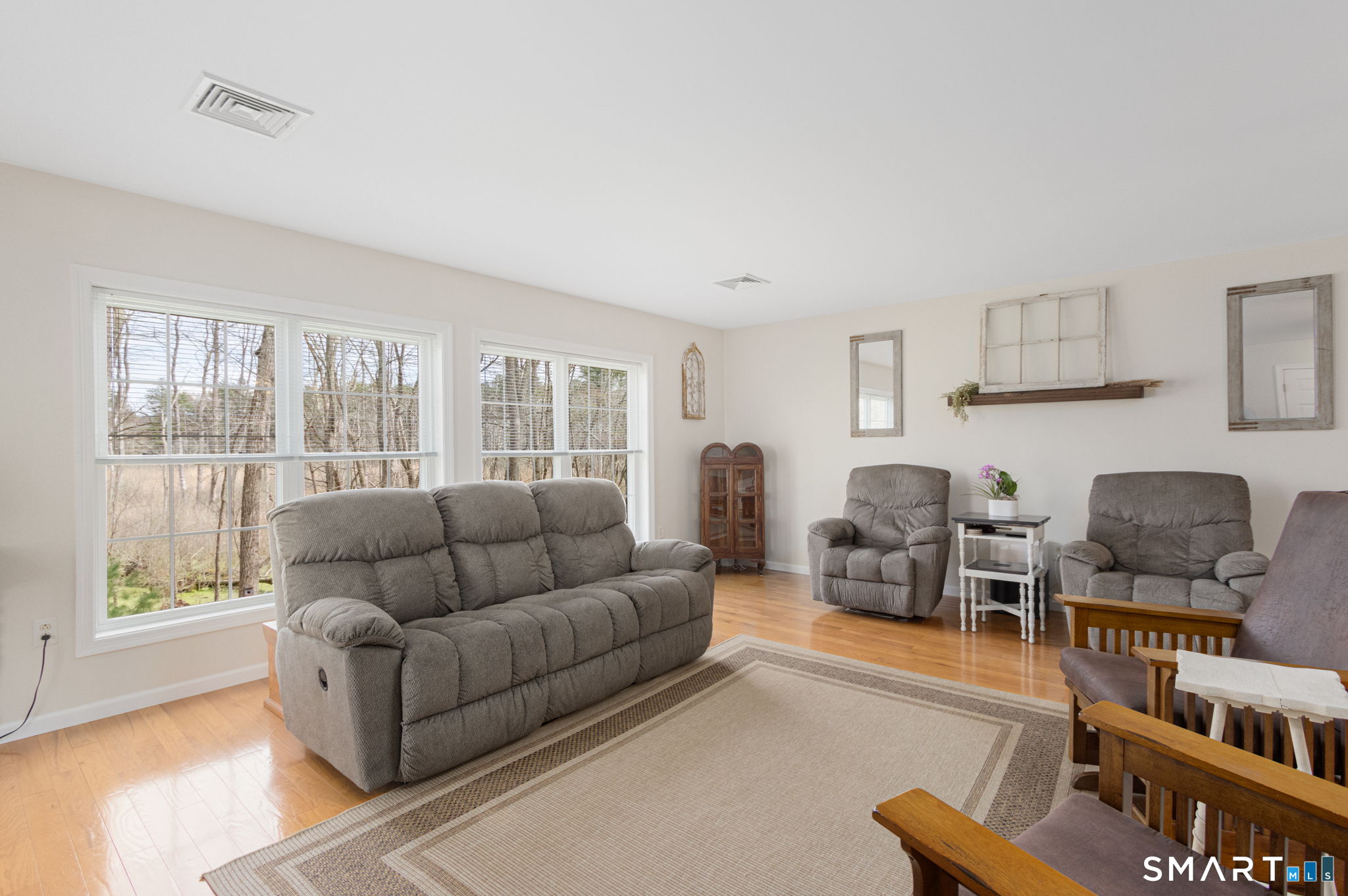 83 Perry Street Putnam CT 06260