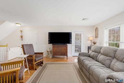 83 Perry Street Putnam CT 06260