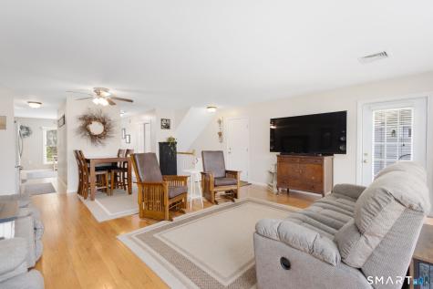 83 Perry Street Putnam CT 06260