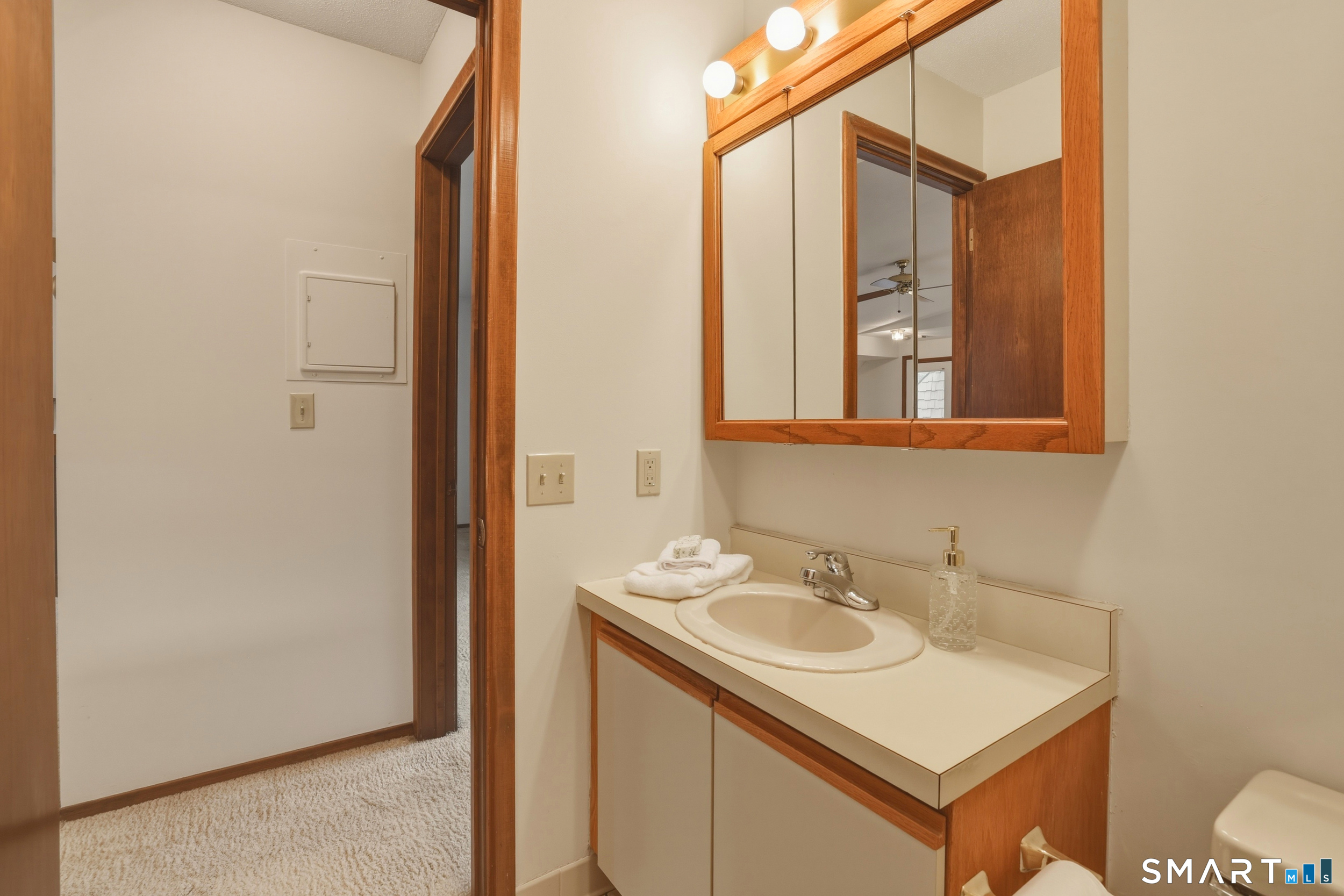 7 Little Oak Lane Rocky Hill CT 06067