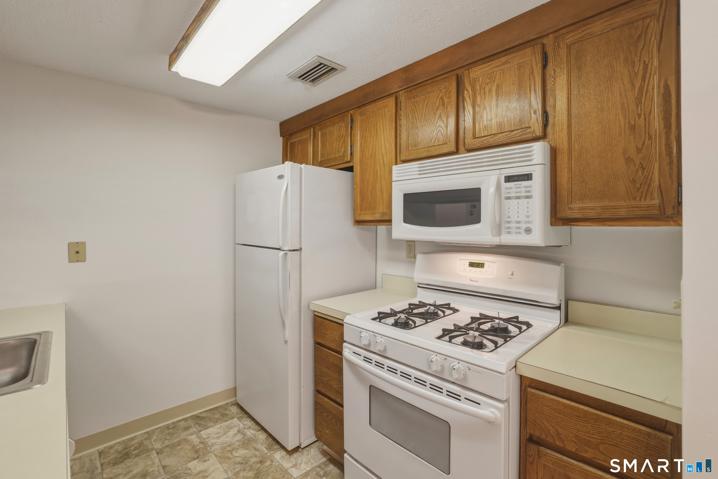 7 Little Oak Lane Rocky Hill CT 06067