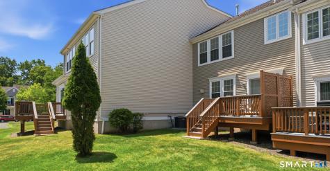 224 Sterling Drive Newington CT 06111
