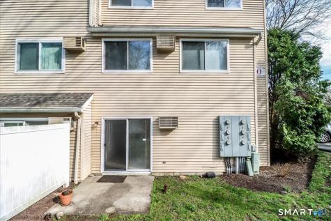 8 Rose Lane Danbury CT 06811