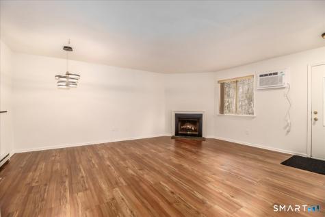 8 Rose Lane Danbury CT 06811