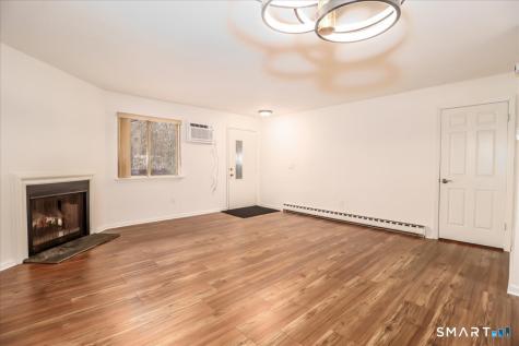 8 Rose Lane Danbury CT 06811