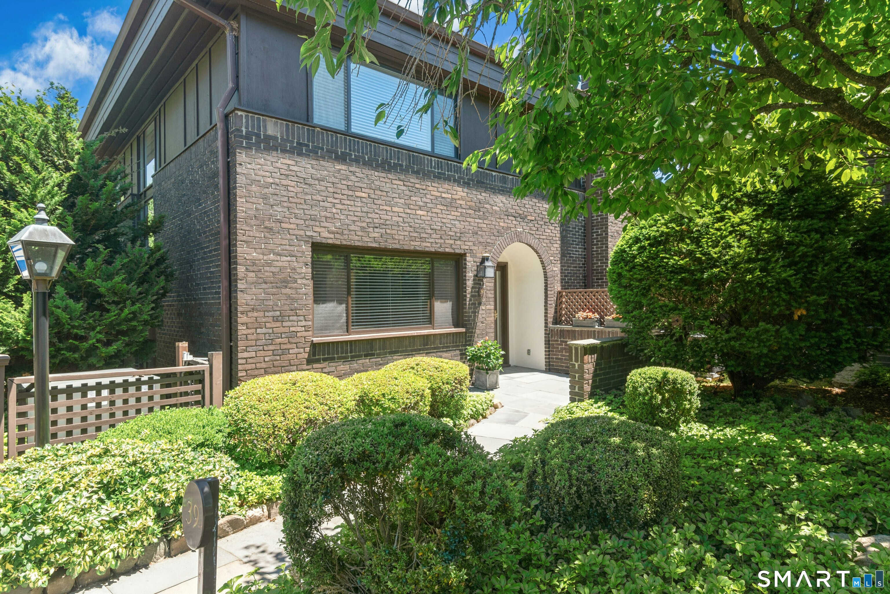 289 New Norwalk Road New Canaan CT 06840