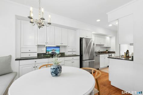 289 New Norwalk Road New Canaan CT 06840