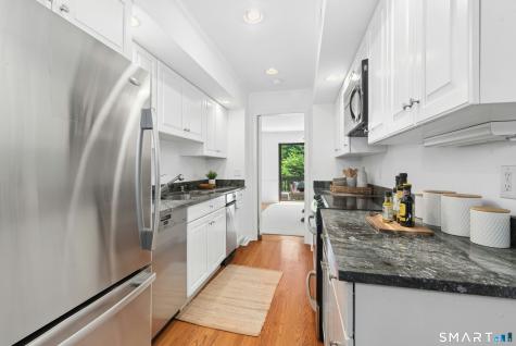 289 New Norwalk Road New Canaan CT 06840
