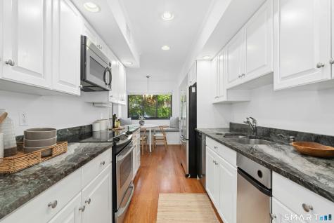 289 New Norwalk Road New Canaan CT 06840