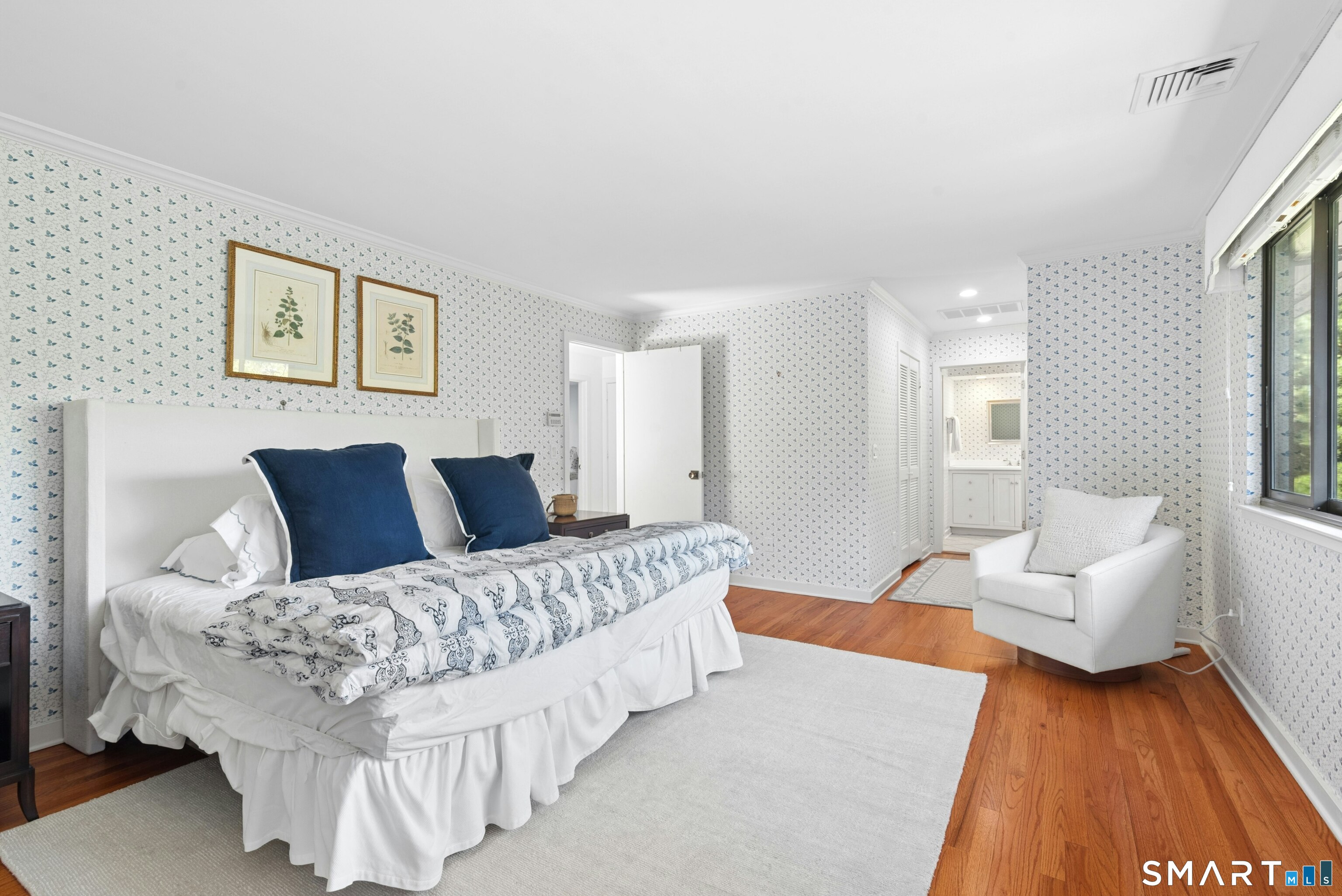 289 New Norwalk Road New Canaan CT 06840